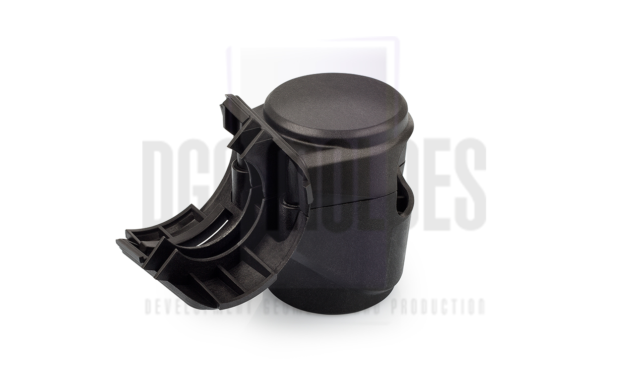 Industrial equipment part mold from DGP Moldes